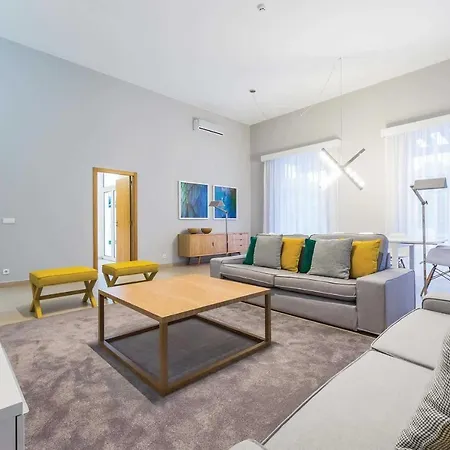 Villa Vale Formoso Sleeps 8 Air Con Wifi *